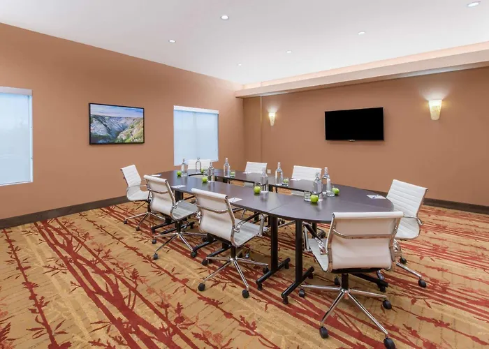 Hotel 11, Mod A Sonesta Collection Calgary